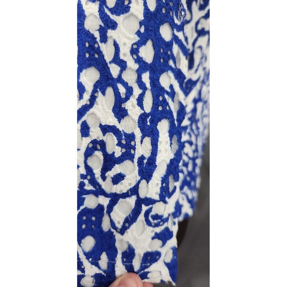 Chico's Size 0 Small White Royal‎ Blue 100% Cotton Eyelet Open Front Jacket - Picture 3 of 11